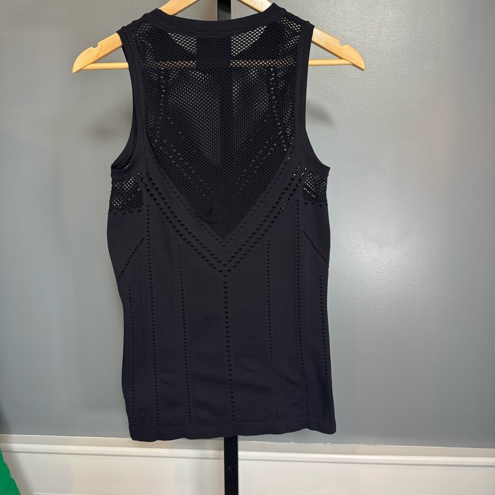 Athleta Oxygen Tank Black Seamless Mesh Top Small Perforated Workout Athletic - Picture 4 of 7